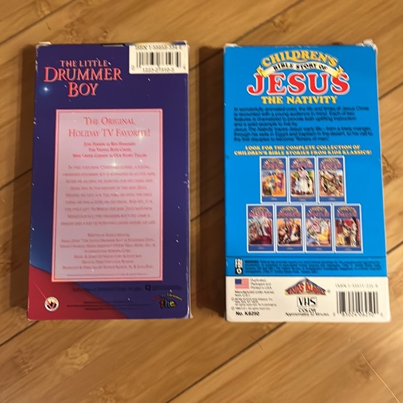 2 Christmas VHS tapes - Picture 3 of 4